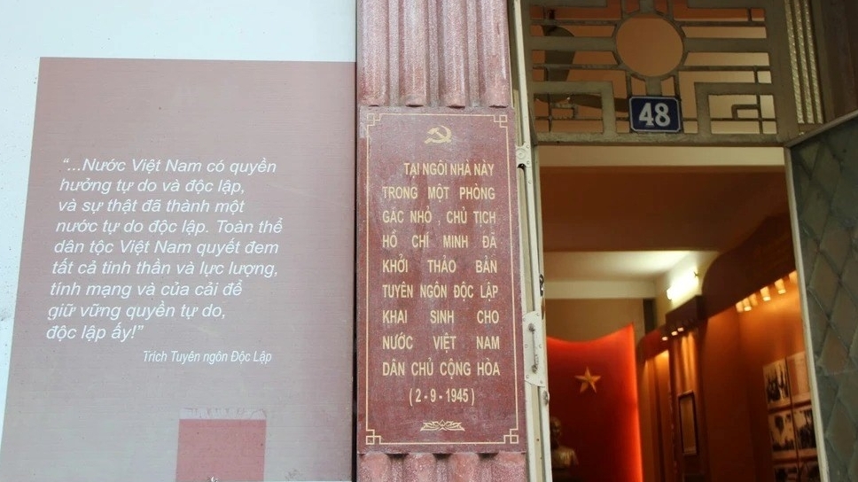 gan bien di tich noi chu tich ho chi minh khoi thao tuyen ngon doc lap