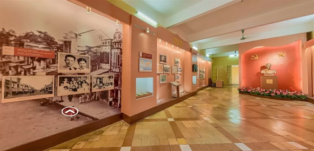 Gắn biển di tích nơi Chủ tịch Hồ Chí Minh khởi thảo 'Tuyên ngôn độc lập' Gắn biển di tích nơi Chủ tịch Hồ Chí Minh khởi thảo 'Tuyên ngôn độc lập'