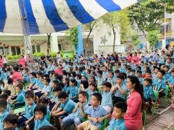 Đề xuất trợ cấp cho giáo viên mầm non tuyển mới