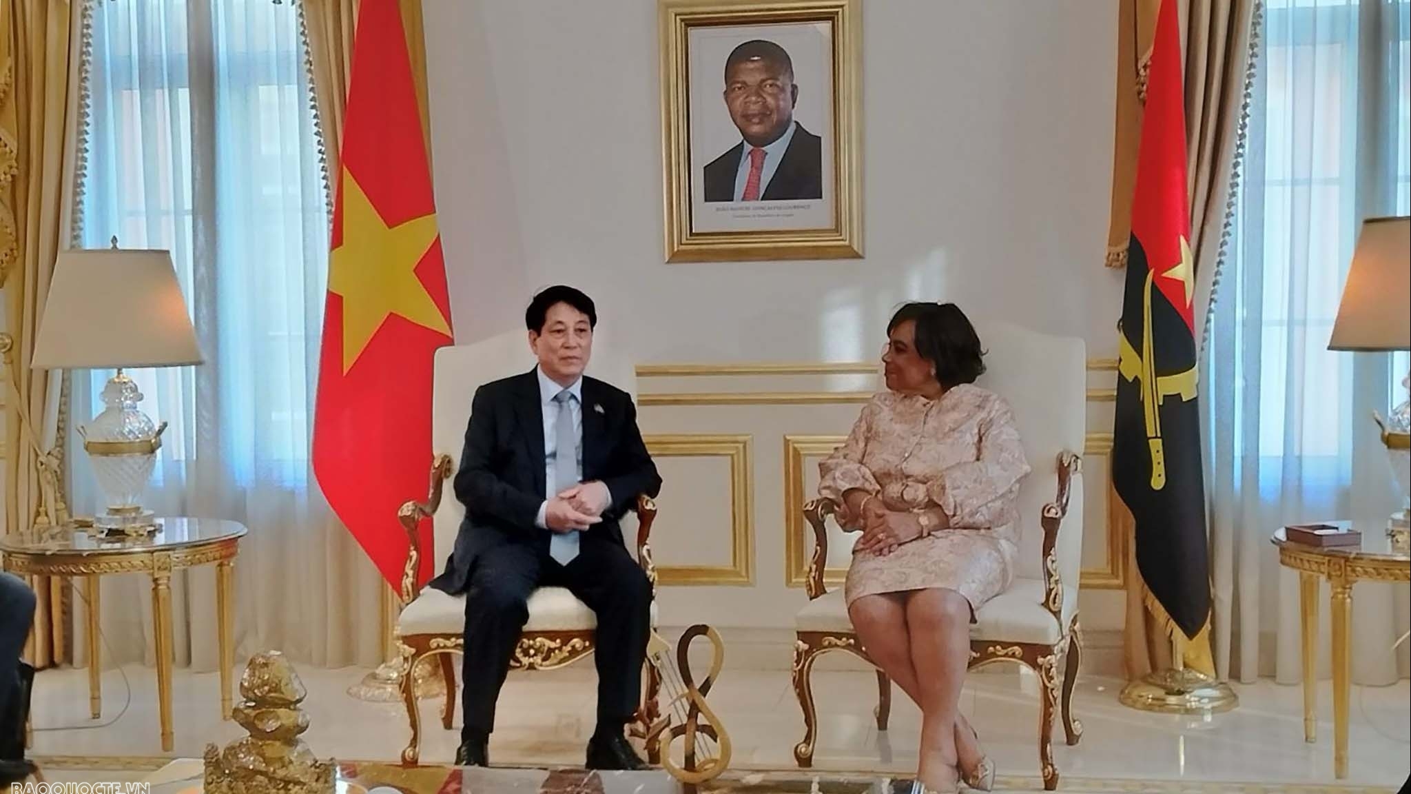 Chủ tịch nước Lương Cường hội kiến Chủ tịch Quốc hội Angola Carolina Cerqueira