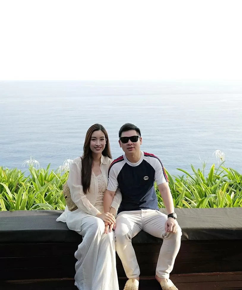 Hoa hậu Đỗ Mỹ Linh và chồng doanh nhân đồng điệu thời trang hàng hiệu mỗi chuyến du lịch