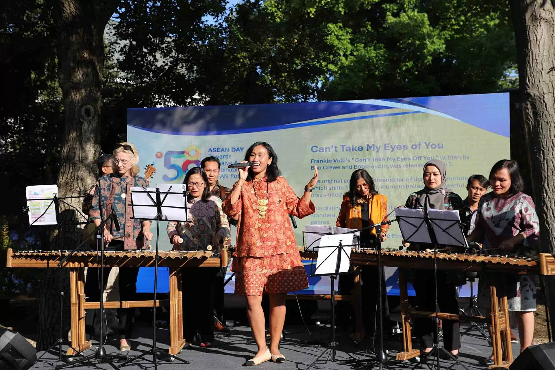 Kỷ niệm 58 năm thành lập ASEAN tại Czech: Cam kết xây dựng cộng đồng gắn kết, phát triển bền vững trong tương lai