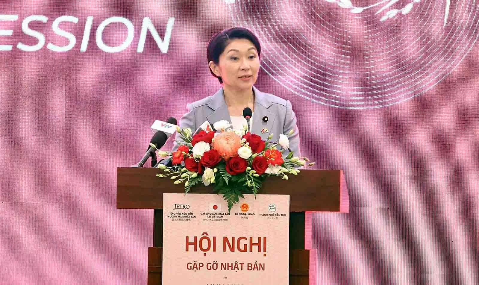 Gặp gỡ Nhật Bản - Khu vực Đồng bằng sông Cửu Long: Khai thác tốt xung lực, tiềm năng hợp tác địa phương giữa hai nước trong kỷ nguyên mới Gặp gỡ Nhật Bản - Khu vực Đồng bằng sông Cửu Long: Khai thác tốt xung lực, tiềm năng hợp tác địa phương giữa hai nước trong kỷ nguyên mới