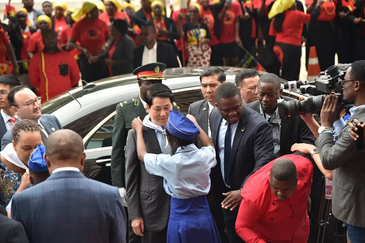 Củng cố tin cậy, gắn bó giữa hai Đảng cầm quyền, tạo tiền đề thúc đẩy hơn nữa hợp tác hữu nghị Việt Nam-Angola