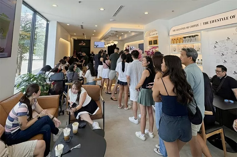 Trung Nguyên E-Coffee tại Houston, Texas tiếp tục tạo sức hút mạnh mẽ với cộng đồng người yêu cà phê, giới trẻ tại Mỹ.