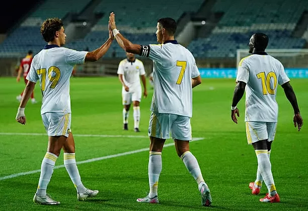 Ronaldo ghi bàn như máy, Al-Nassr thua đáng tiếc Ronaldo ghi bàn như máy, Al-Nassr thua đáng tiếc