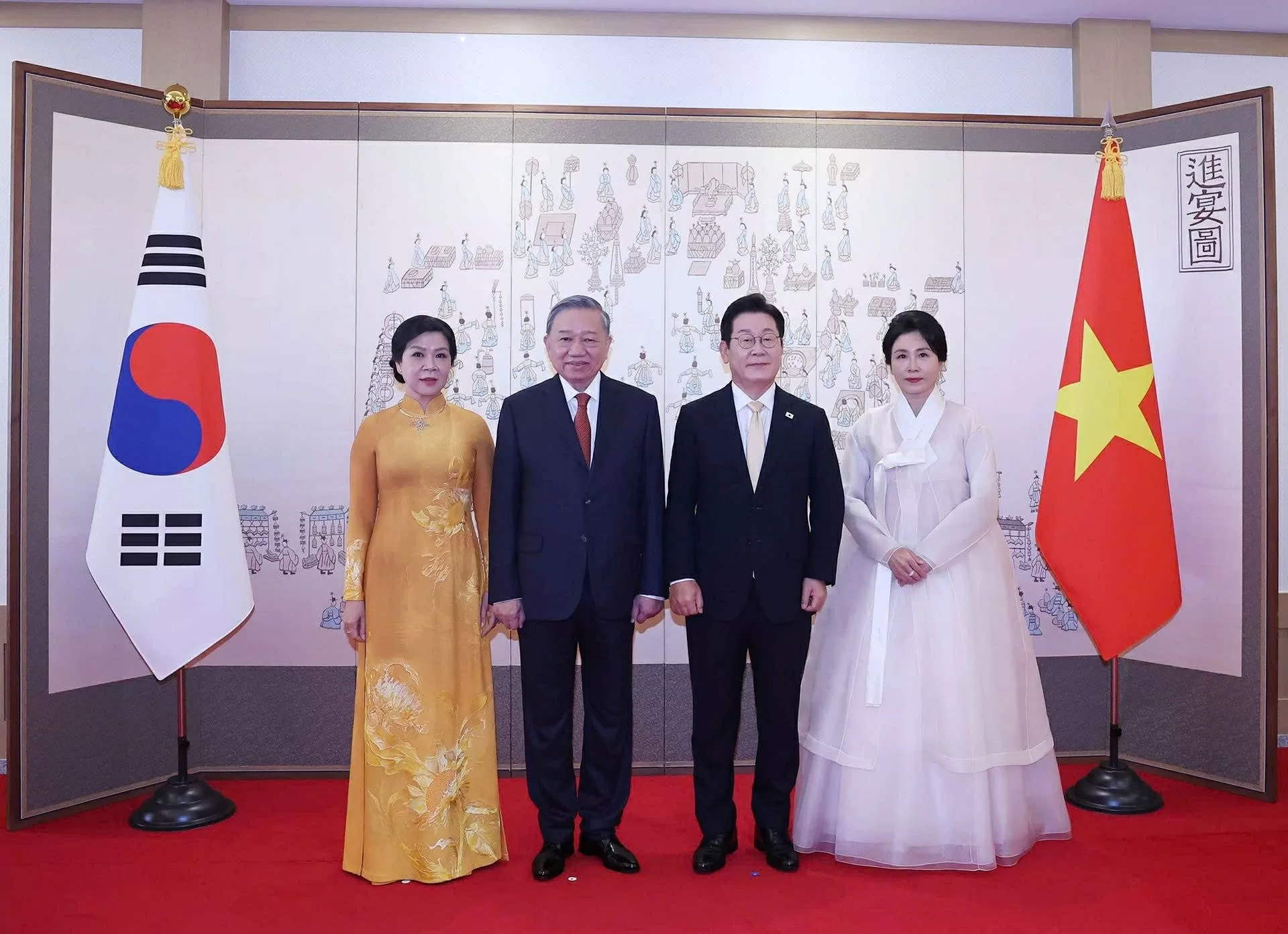 Hàn Quốc bắn 21 loạt đại bác chào đón Tổng Bí thư Tô Lâm và Phu nhân
