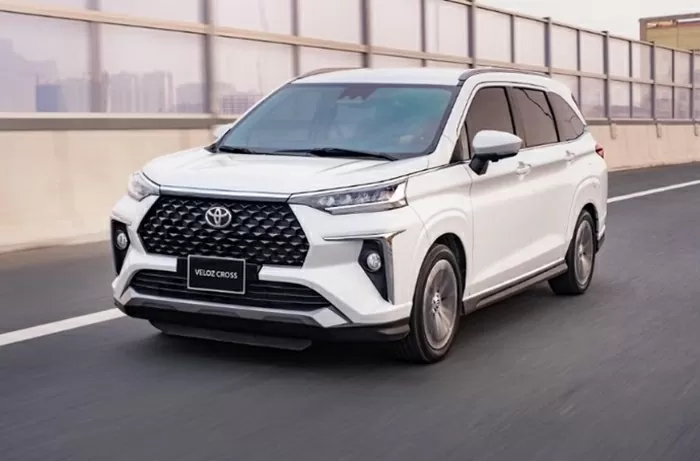 Xe MPV Toyota Veloz Cross Xe MPV Toyota Veloz Cross