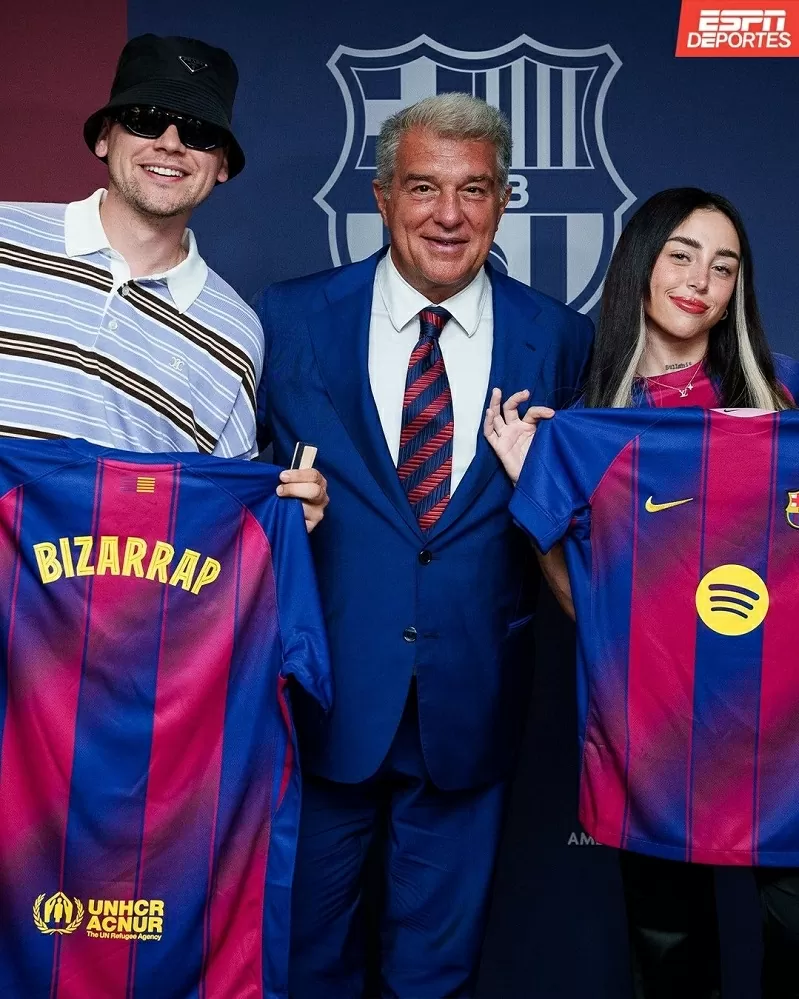 Hình ảnh bạn gái tin đồn đi cổ vũ Lamine Yamal