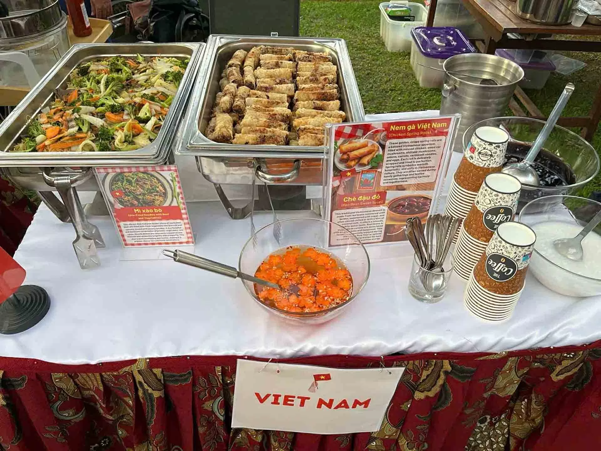 Tổ chức trọng thể lễ kỷ niệm Ngày ASEAN tại thủ đô Athens, Hy Lạp Tổ chức trọng thể lễ kỷ niệm Ngày ASEAN tại thủ đô Athens, Hy Lạp