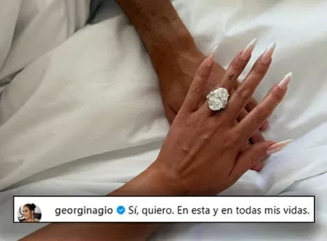 Cristiano Ronaldo chính thức đính hôn