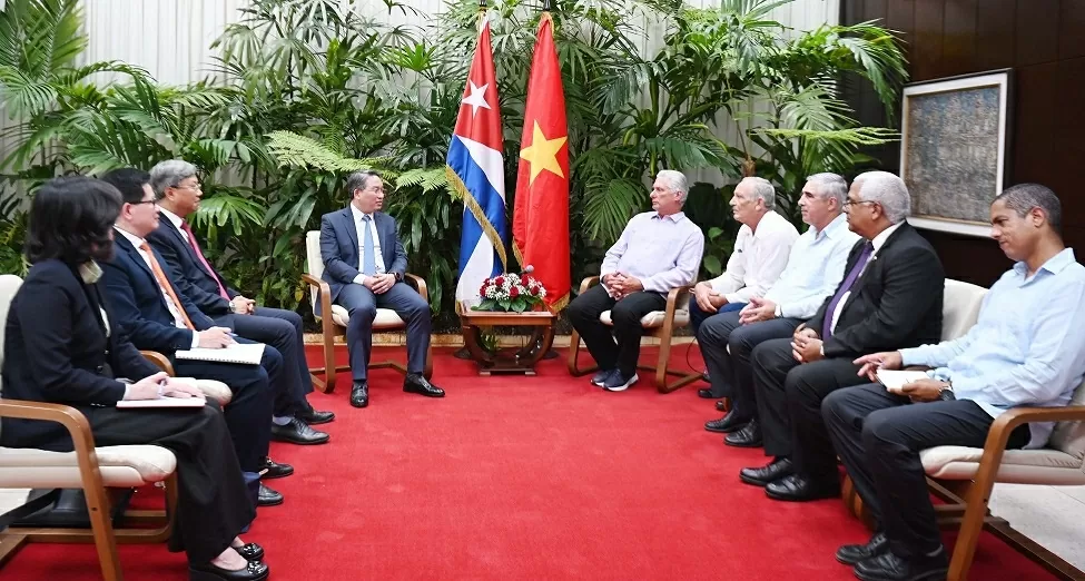 Việt Nam và Cuba ký kết dự án hỗ trợ pháp lý lịch sử, củng cố tình hữu nghị bền chặt