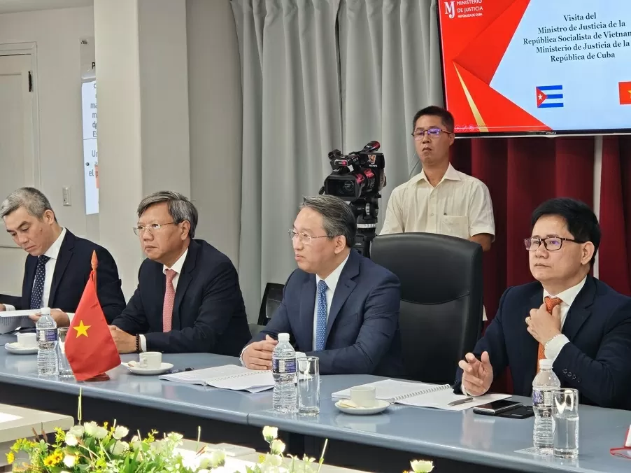 Việt Nam và Cuba ký kết dự án hỗ trợ pháp lý lịch sử, củng cố tình hữu nghị bền chặt