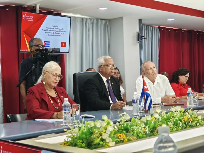 Việt Nam và Cuba ký kết dự án hỗ trợ pháp lý lịch sử, củng cố tình hữu nghị bền chặt