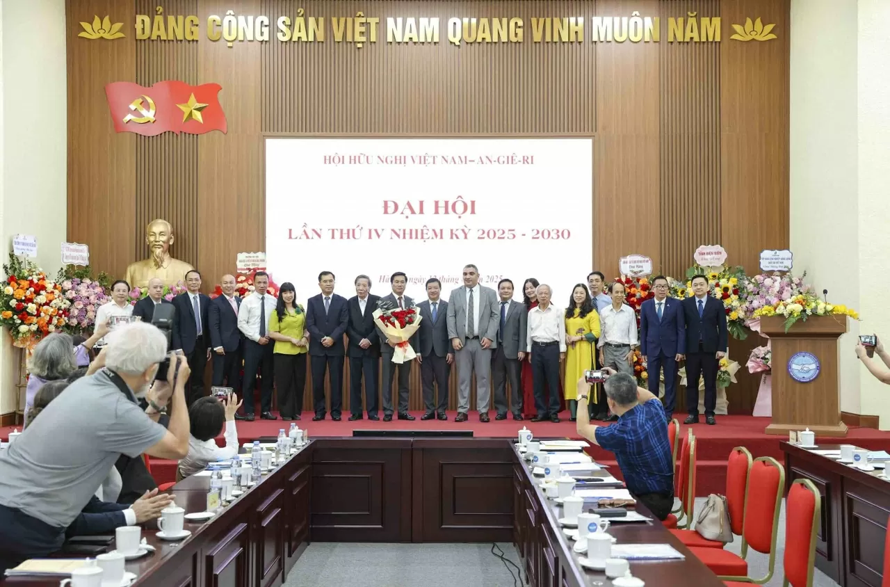Thúc đẩy giao lưu nhân dân Việt Nam - Algeria trong giai đoạn mới