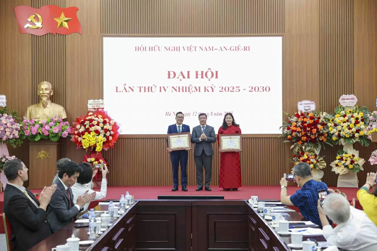 Thúc đẩy giao lưu nhân dân Việt Nam - Algeria trong giai đoạn mới