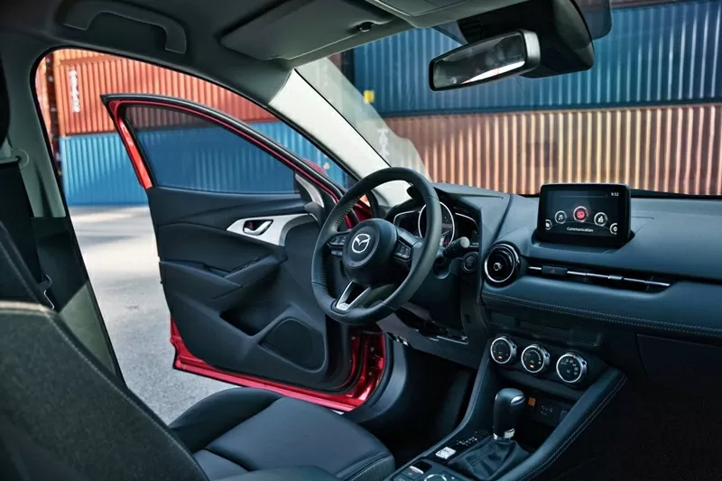 Khoang nội thất của New Mazda CX-3 lắp ráp trong nước.