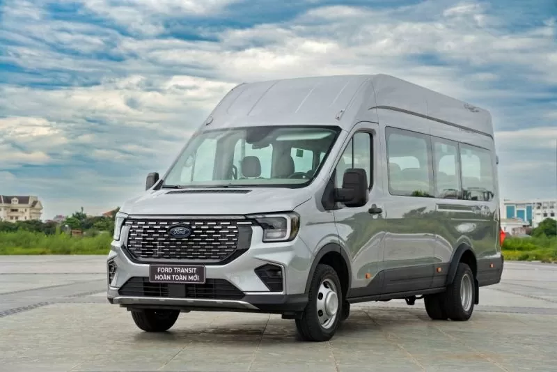 Cập nhật bảng giá xe hãng Ford mới nhất tháng 8/2025