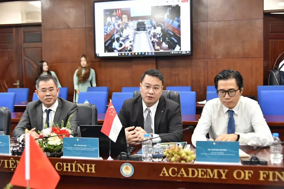 Hợp tác Việt Nam-Singapore phát triển nguồn nhân lực chất lượng cao trong lĩnh vực kế toán, kiểm toán và tài chính