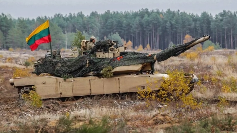 Nga-Belarus tập trận chung, triển khai cả tên lửa siêu thanh khủng mang đầu đạn hạt nhân, một quốc gia NATO không ngồi yên