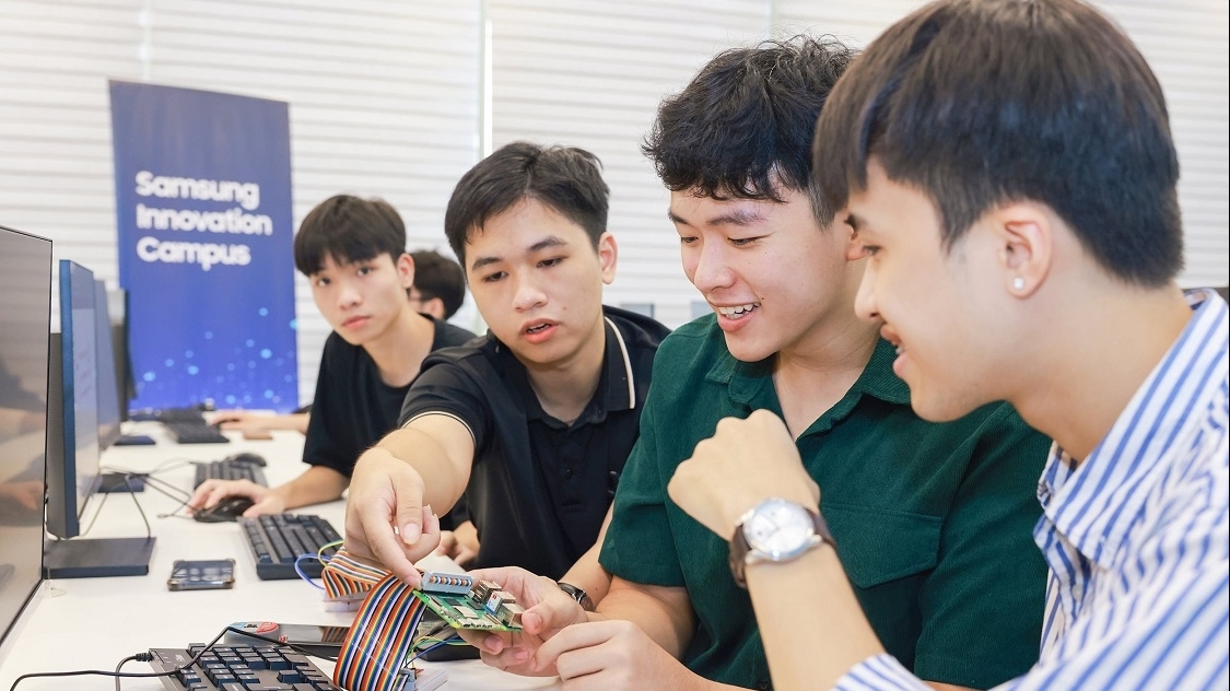 Samsung hỗ trợ Việt Nam hiện thực hóa mục tiêu đào tạo 50.000 kỹ sư ngành bán dẫn đến năm 2030