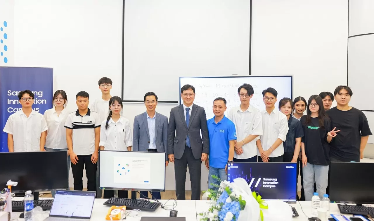 Samsung hỗ trợ Việt Nam hiện thực hóa mục tiêu đào tạo 50.000 kỹ sư ngành bán dẫn đến năm 2030