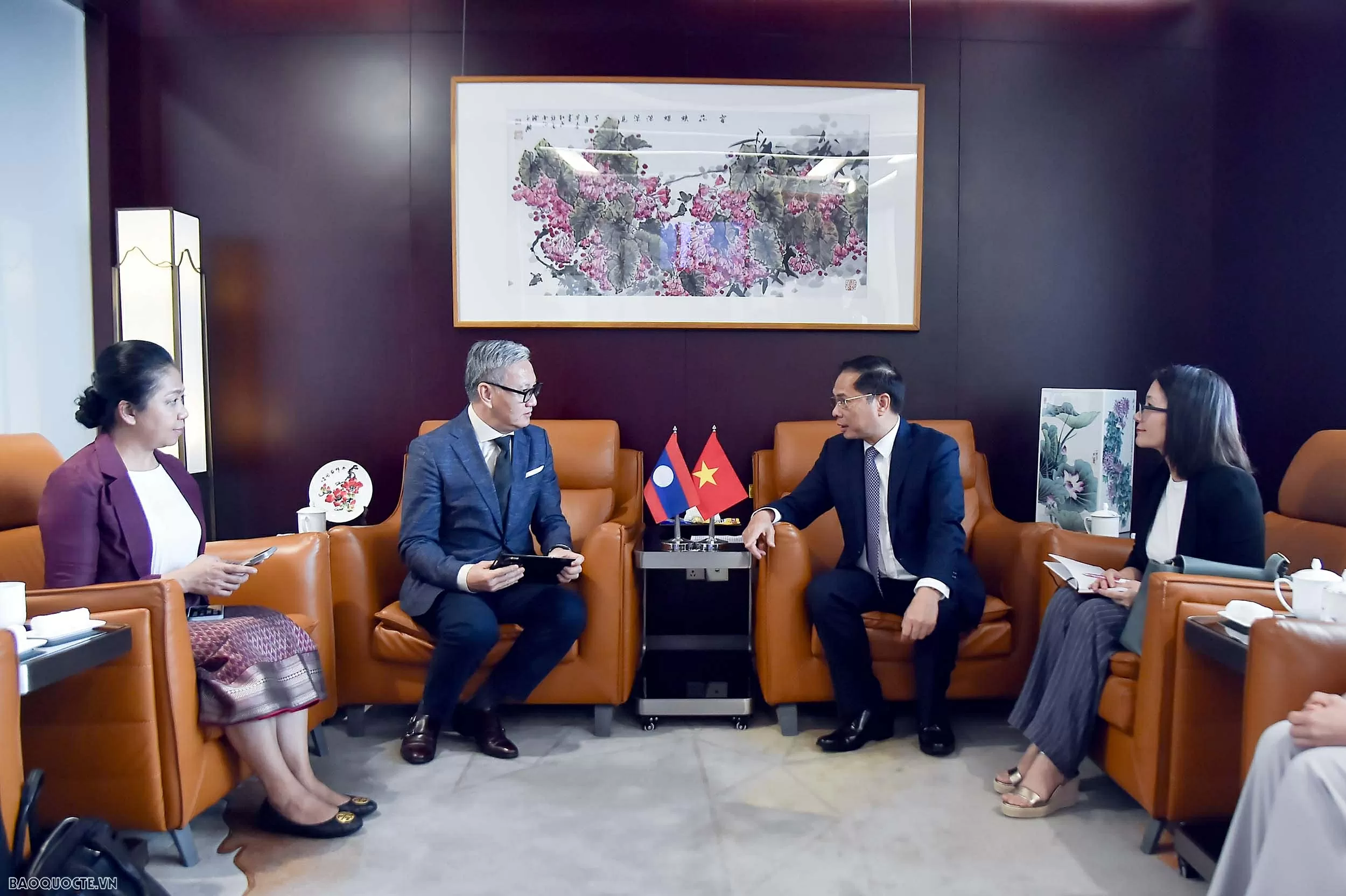 Việt Nam Lào phối hợp tổ chức Năm Đoàn kết hữu nghị Việt Nam – Lào 2025