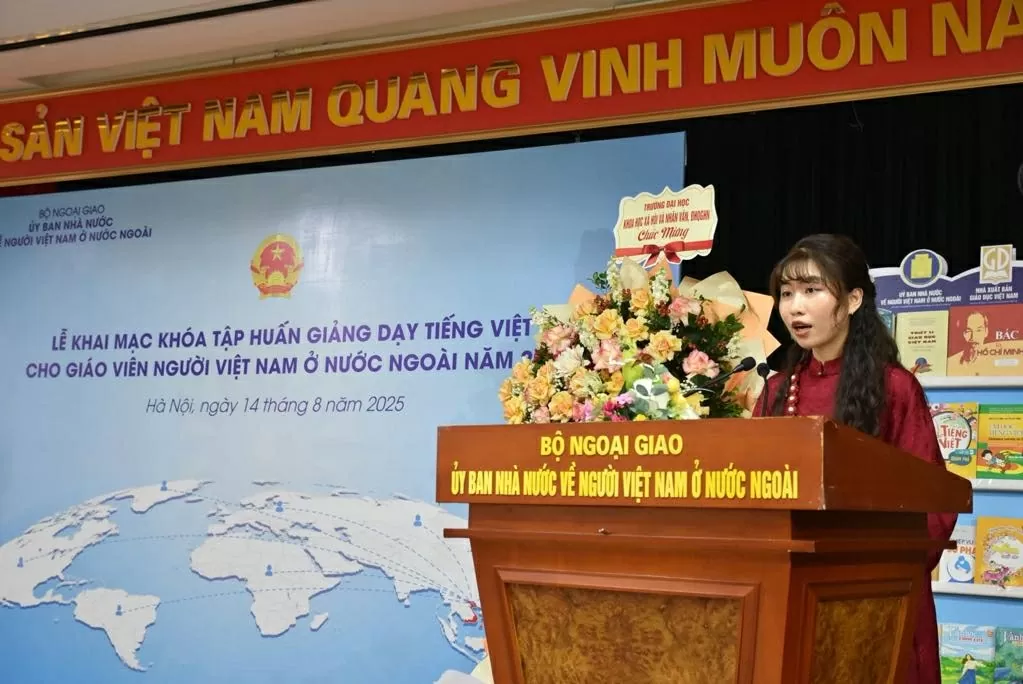 Khai mạc Khóa tập huấn giảng dạy tiếng Việt cho giáo viên người Việt Nam ở nước ngoài năm 2025 Khoảng 80 học viên tham gia Khóa tập huấn giảng dạy tiếng Việt cho giáo viên người Việt Nam ở nước ngoài năm 2025