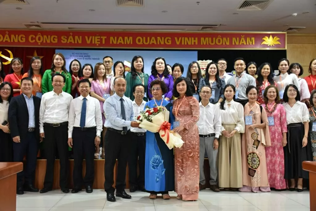 Khoảng 80 học viên tham gia Khóa tập huấn giảng dạy tiếng Việt cho giáo viên người Việt Nam ở nước ngoài năm 2025