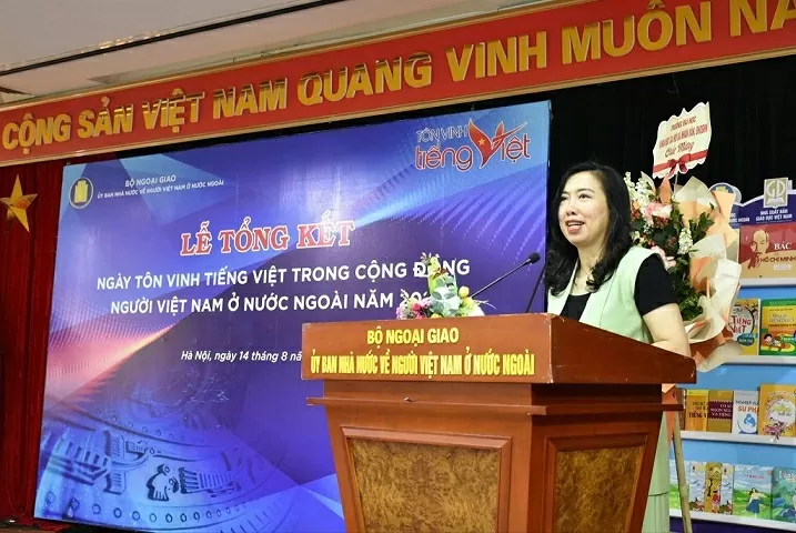 Nhiều điểm sáng trong hoạt động tôn vinh tiếng Việt trong cộng đồng người Việt Nam ở nước ngoài năm 2025 Nhiều điểm sáng trong hoạt động tôn vinh tiếng Việt trong cộng đồng người Việt Nam ở nước ngoài năm 2025