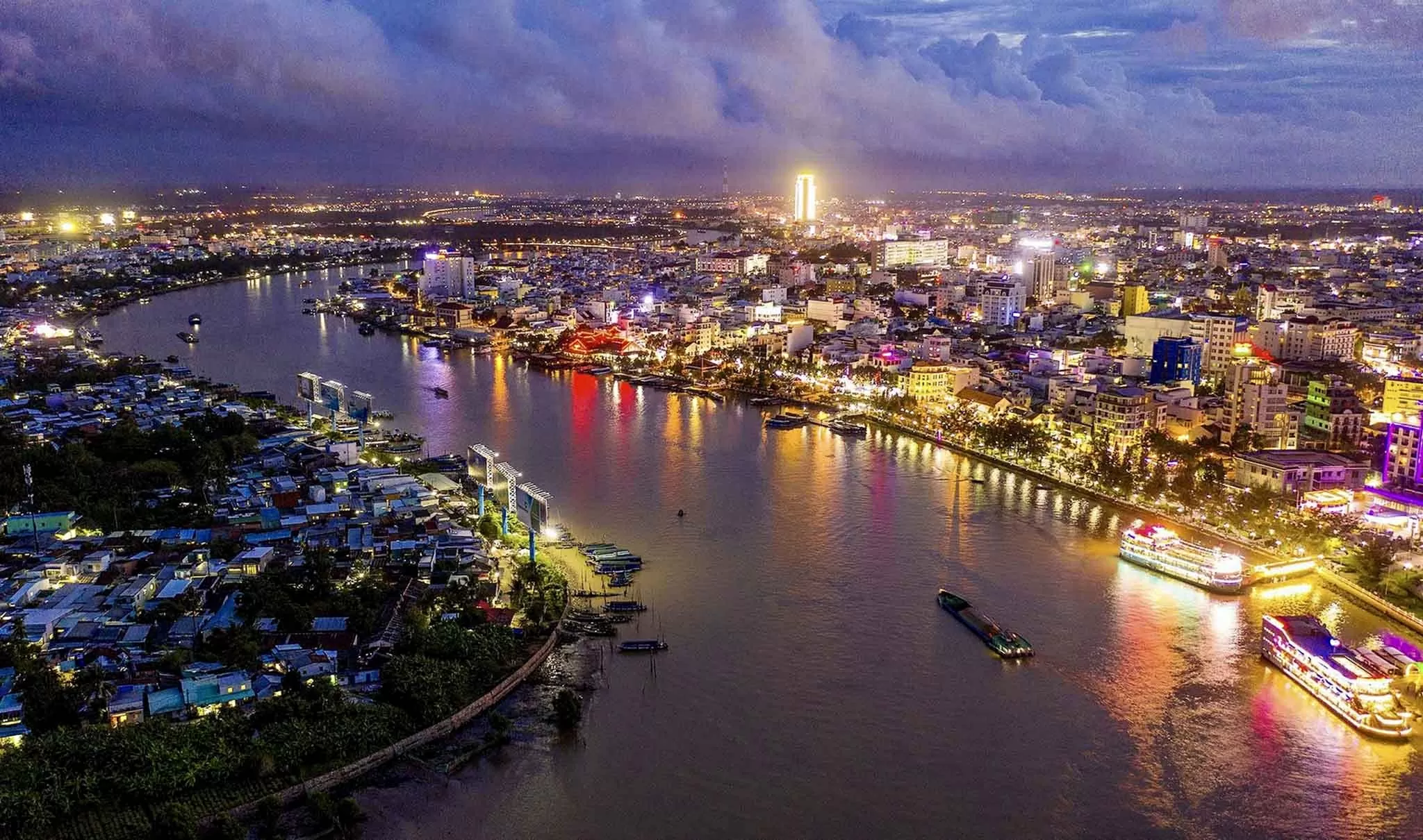 Mekong-Lan Thương là một trong những lưu vực sông lớn nhất thế giới. (Nguồn: Mekong Delta tour)