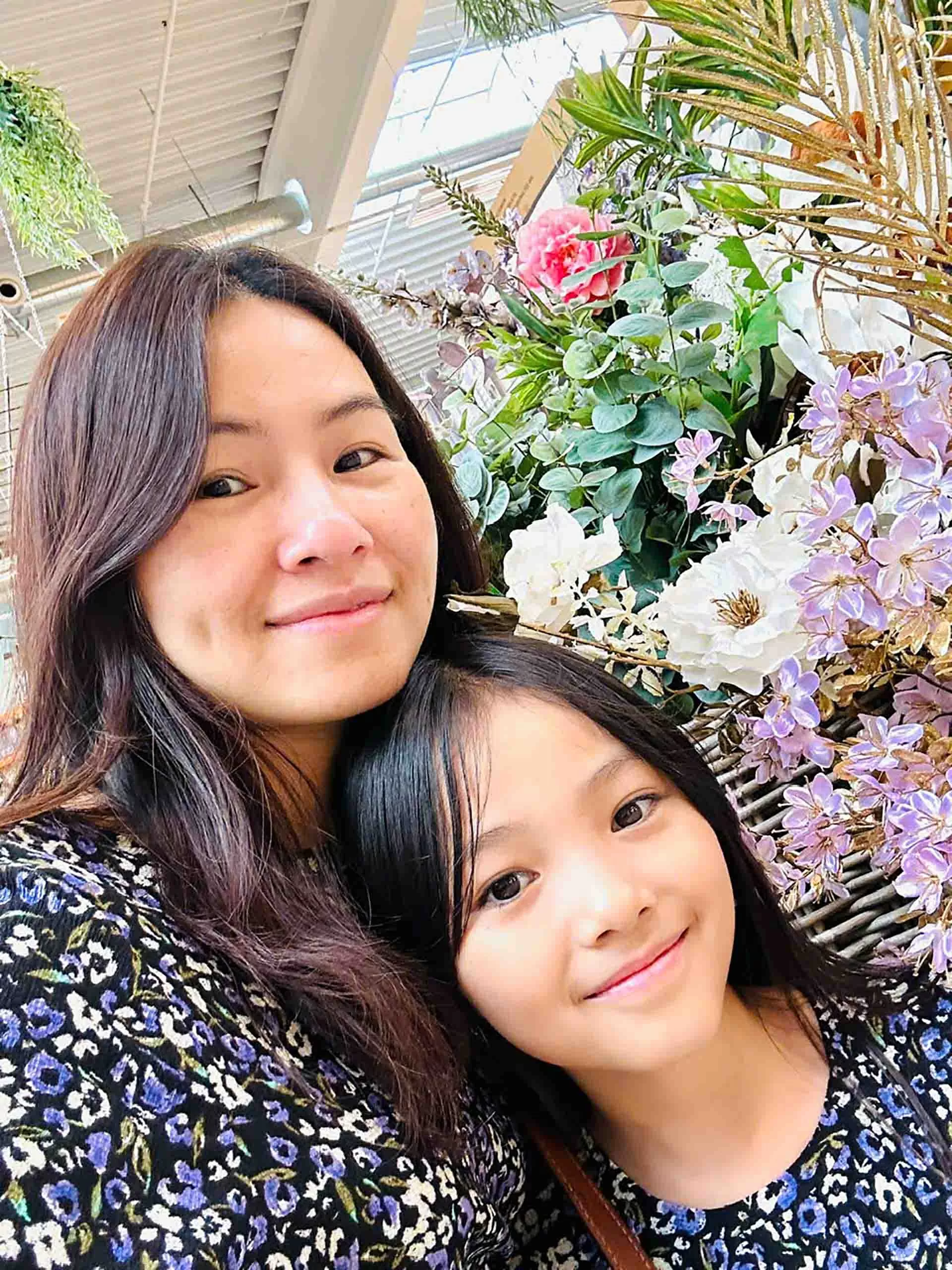 Điểm chạm văn học quê nhà