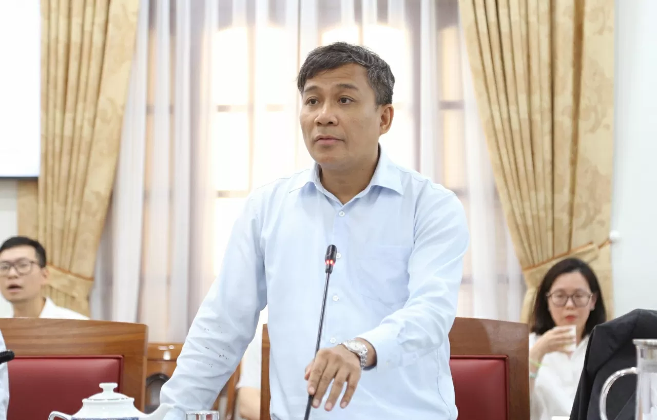 Thứ trưởng Thường trực Nguyễn Minh Vũ phát biểu khai mạc Hội thảo. (Ảnh: Thành Long) Thứ trưởng Thường trực Nguyễn Minh Vũ phát biểu khai mạc Hội thảo. (Ảnh: Thành Long)