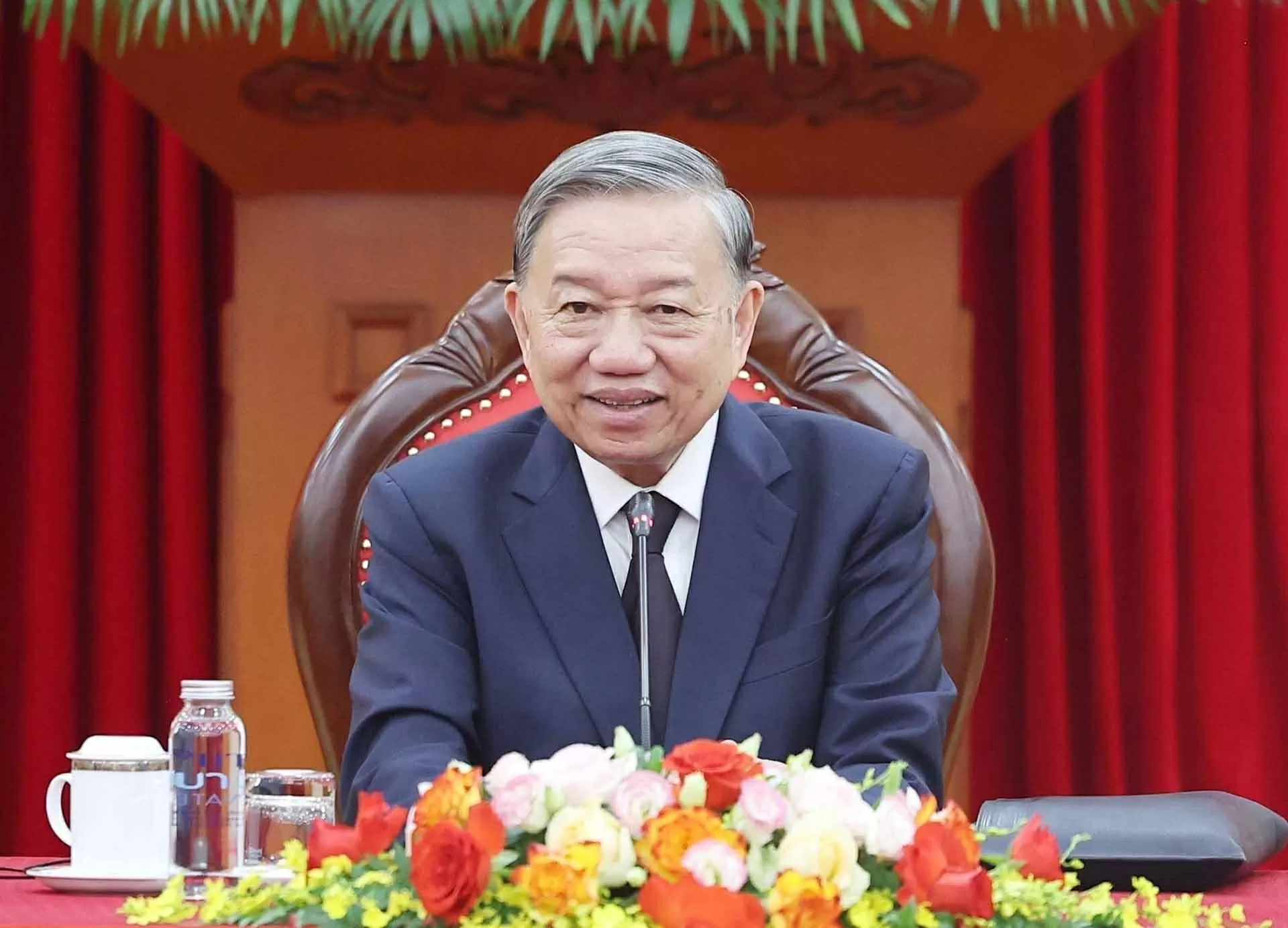 Tổng Bí thư Tô Lâm điện đàm với Chủ tịch Đảng Nhân dân Campuchia Hun Sen Tổng Bí thư Tô Lâm điện đàm với Chủ tịch Đảng Nhân dân Campuchia Hun Sen