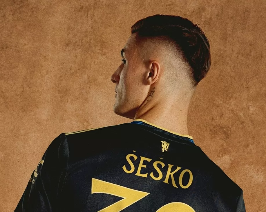 Từ chối nhận lương cao, 2 sao Man Utd được CLB khen ngợi