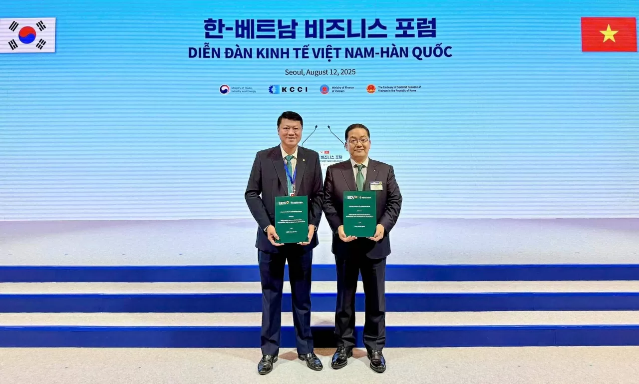 BIDV và Hana Bank tăng cường hợp tác, góp phần thúc đẩy quan hệ tốt đẹp Việt Nam - Hàn Quốc BIDV và Hana Bank tăng cường hợp tác, góp phần thúc đẩy quan hệ tốt đẹp Việt Nam - Hàn Quốc