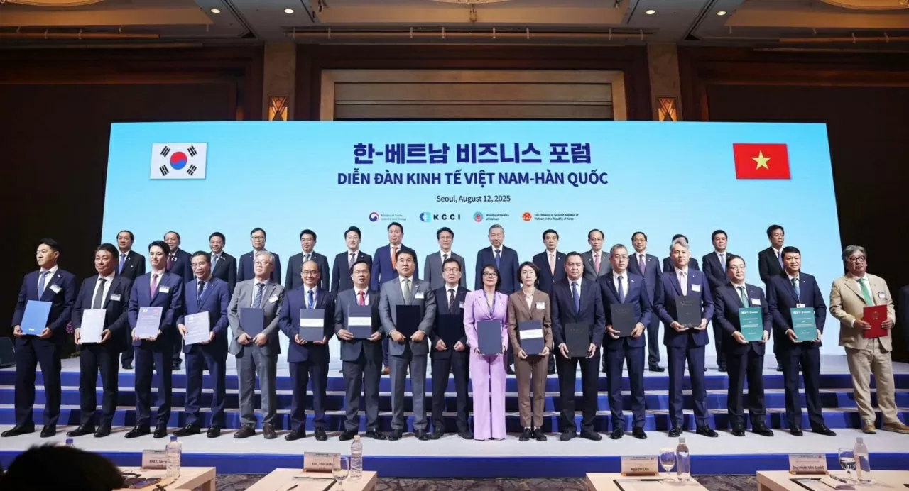 BIDV và Hana Bank tăng cường hợp tác, góp phần thúc đẩy quan hệ tốt đẹp Việt Nam - Hàn Quốc BIDV và Hana Bank tăng cường hợp tác, góp phần thúc đẩy quan hệ tốt đẹp Việt Nam - Hàn Quốc