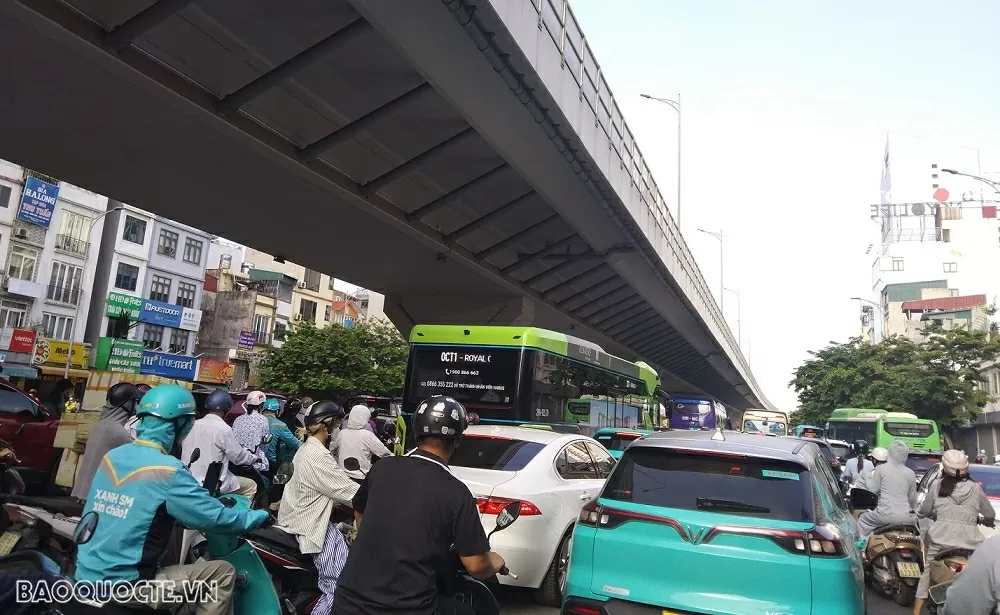 Hà Nội phân luồng giao thông phục vụ chương trình Tự hào là người Việt Nam Hà Nội phân luồng giao thông phục vụ chương trình Tự hào là người Việt Nam