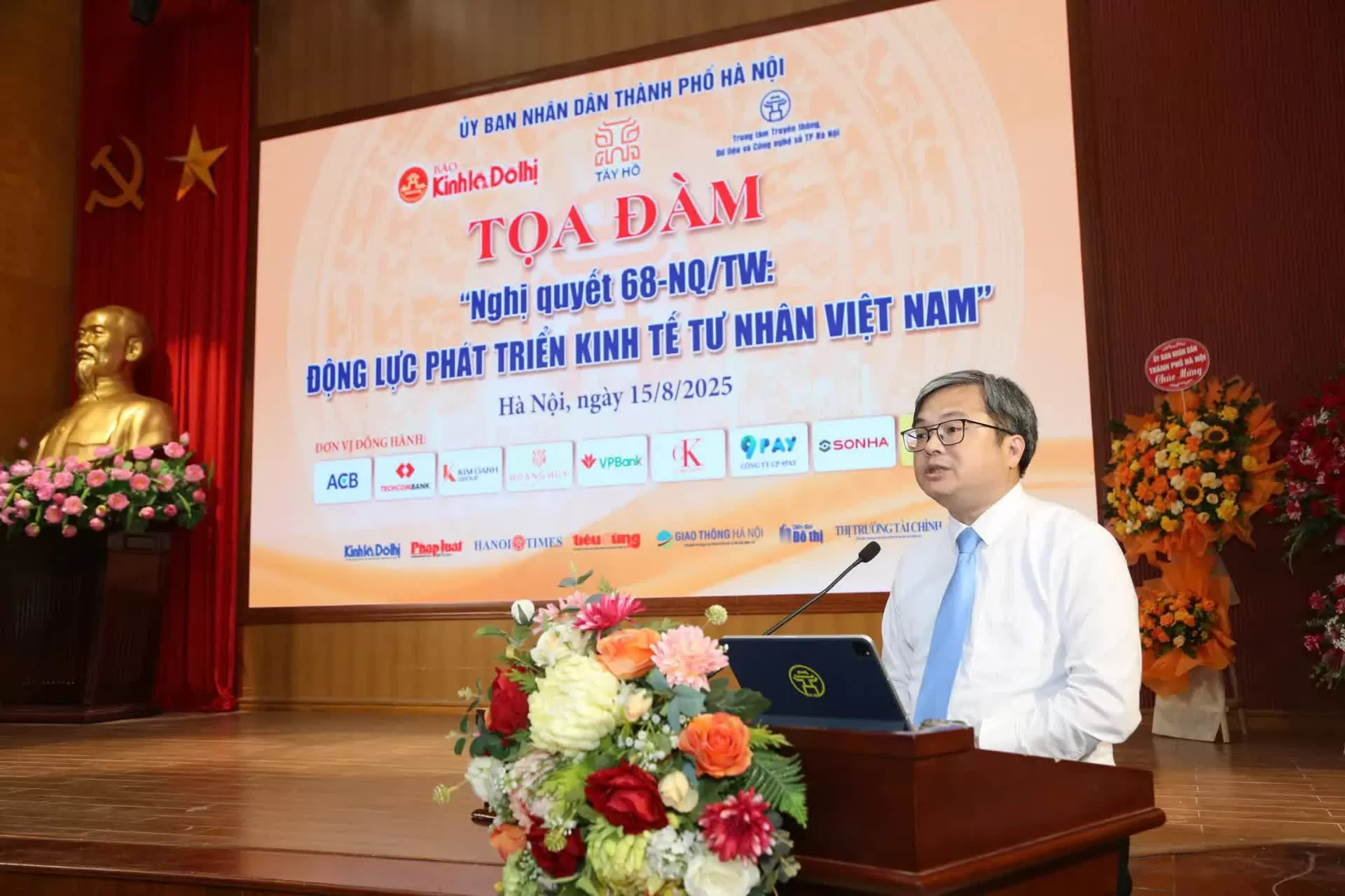 Hà Nội đã, đang và sẽ luôn đồng hành cùng cộng đồng doanh nghiệp với tinh thần sẵn sàng đổi mới, kiến tạo