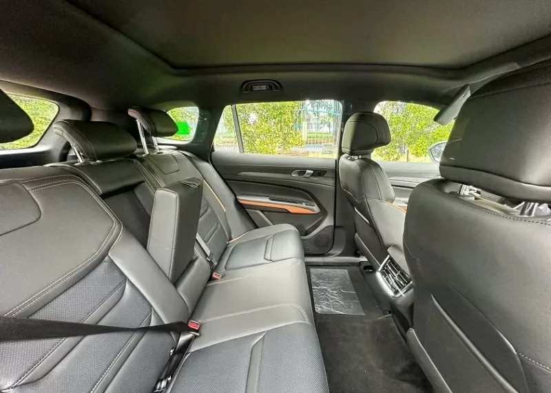 Cận cảnh Ford Territory 2025 vừa ra mắt tại Việt Nam, giá từ 762 triệu đồng Cận cảnh Ford Territory 2025 vừa ra mắt tại Việt Nam, giá từ 762 triệu đồng