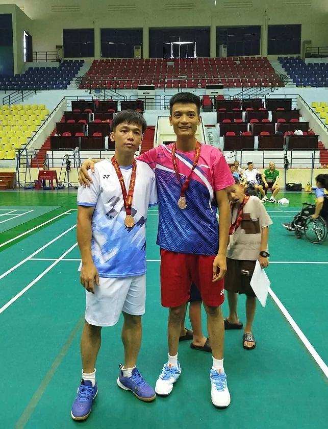 Hành trình vươn lên đầy nghị lực của chàng trai khuyết tật Hành trình vươn lên đầy nghị lực của chàng trai khuyết tật đến từ đất cảng Hải Phòng