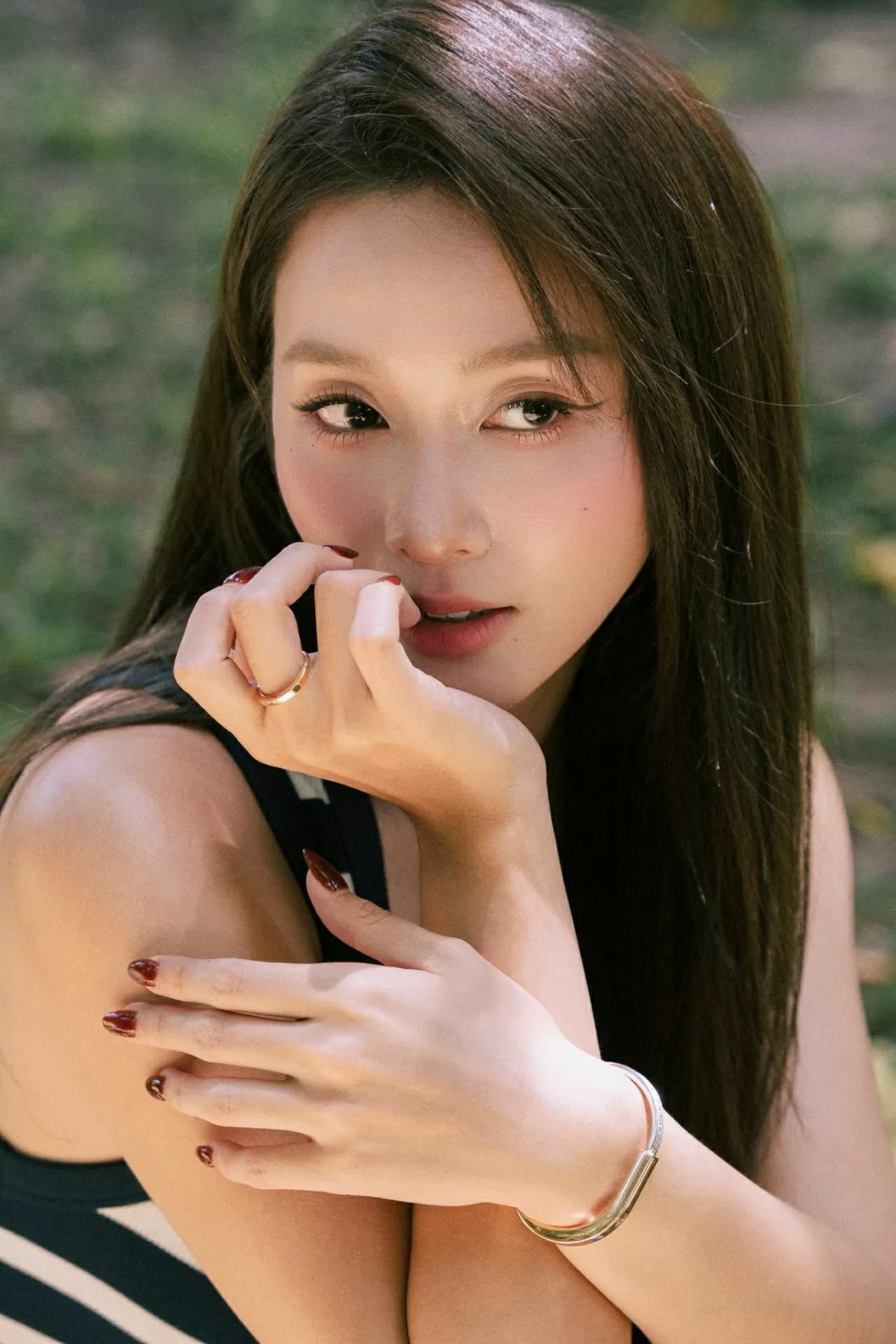 Diễn viên Khả Ngân đăng ảnh cực ngầu Diễn viên Khả Ngân đăng ảnh cực ngầu