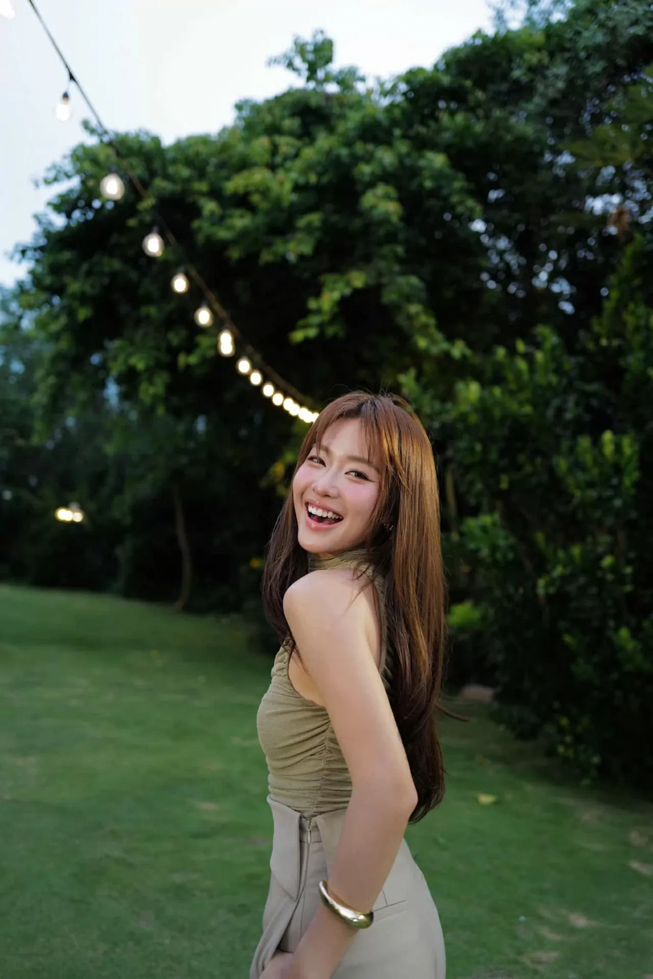 Diễn viên Khả Ngân đăng ảnh cực ngầu Diễn viên Khả Ngân đăng ảnh cực ngầu