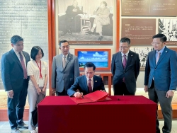 Phó Thủ tướng Bùi Thanh Sơn thăm Khu di tích Chủ tịch Hồ Chí Minh tại Côn Minh, Trung Quốc