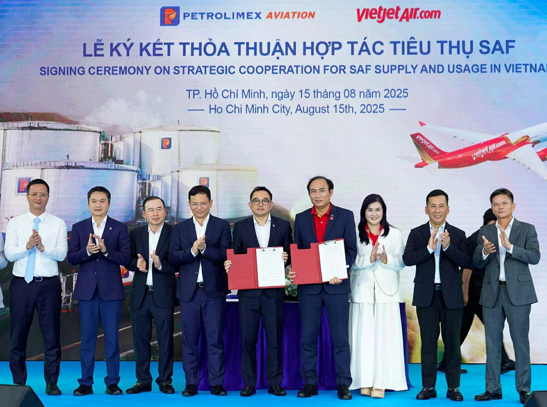 Vietjet hợp tác cùng Petrolimex sử dụng nhiên liệu SAF