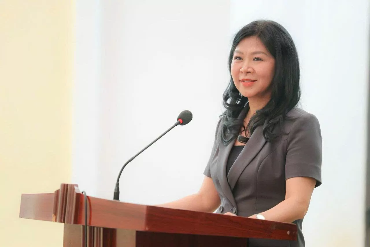 Phu nhân Ngô Phương Ly thăm hỏi, tri ân các gia đình liệt sĩ, thương binh: Những khoảnh khắc thấm đẫm nghĩa tình và lòng biết ơn Phu nhân Ngô Phương Ly thăm hỏi, tri ân các gia đình liệt sĩ, thương binh: Những khoảnh khắc thấm đẫm nghĩa tình và lòng biết ơn