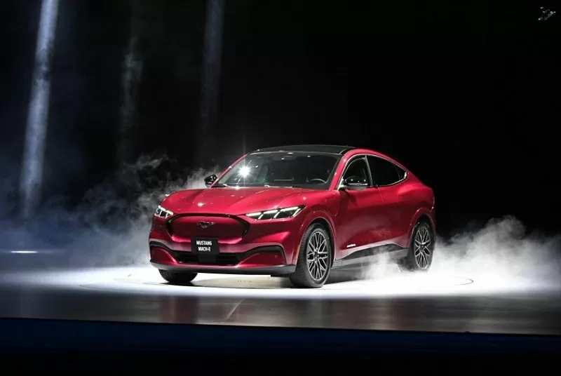 Ford Mustang Mach-E là mẫu xe điện đầu tiên của Ford tại thị trường trong nước. Ford Mustang Mach-E là mẫu xe điện đầu tiên của Ford tại thị trường trong nước.