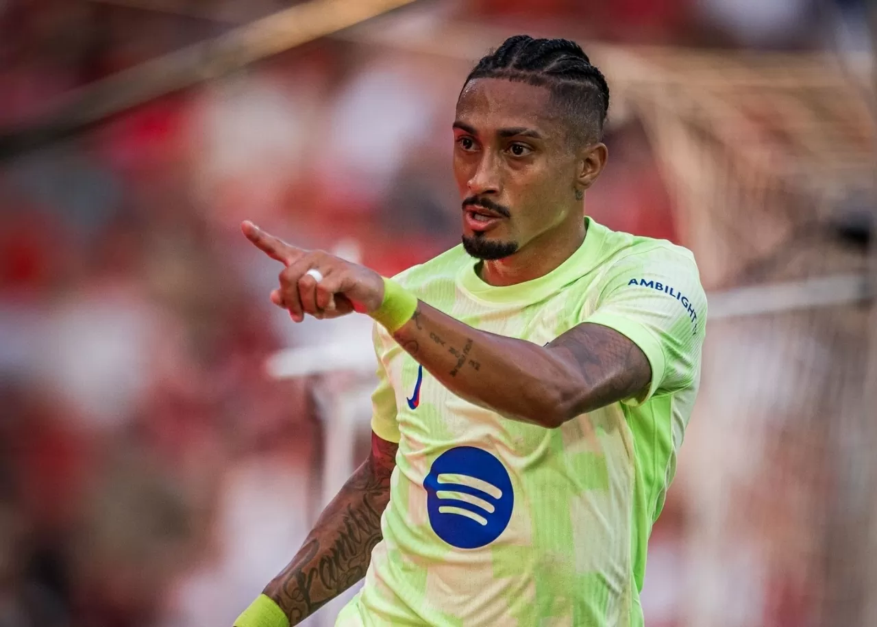 Yamal lập công, Barca ra quân tưng bừng nhờ...trọng tài Yamal lập công, Barca ra quân tưng bừng nhờ...trọng tài