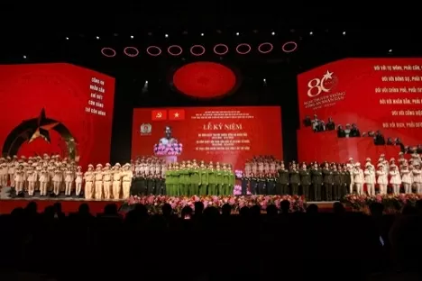 Lãnh đạo Đảng, Nhà nước dự lễ kỷ niệm 80 năm Ngày truyền thống Công an nhân dân và đón nhận Huân chương Sao Vàng lần thứ 5