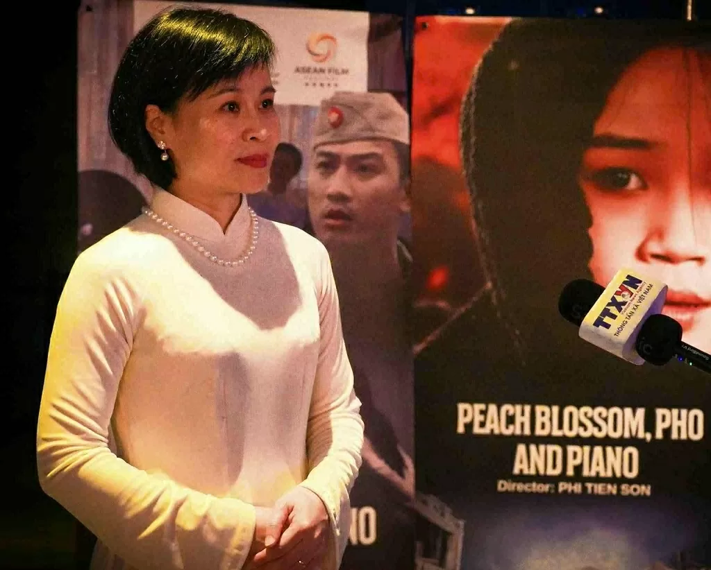 'Đào, phở và piano' gây ấn tượng tại Liên hoan phim ASEAN ở Hong Kong (Trung Quốc) 'Đào, phở và piano' gây ấn tượng tại Liên hoan phim ASEAN ở Hong Kong (Trung Quốc)